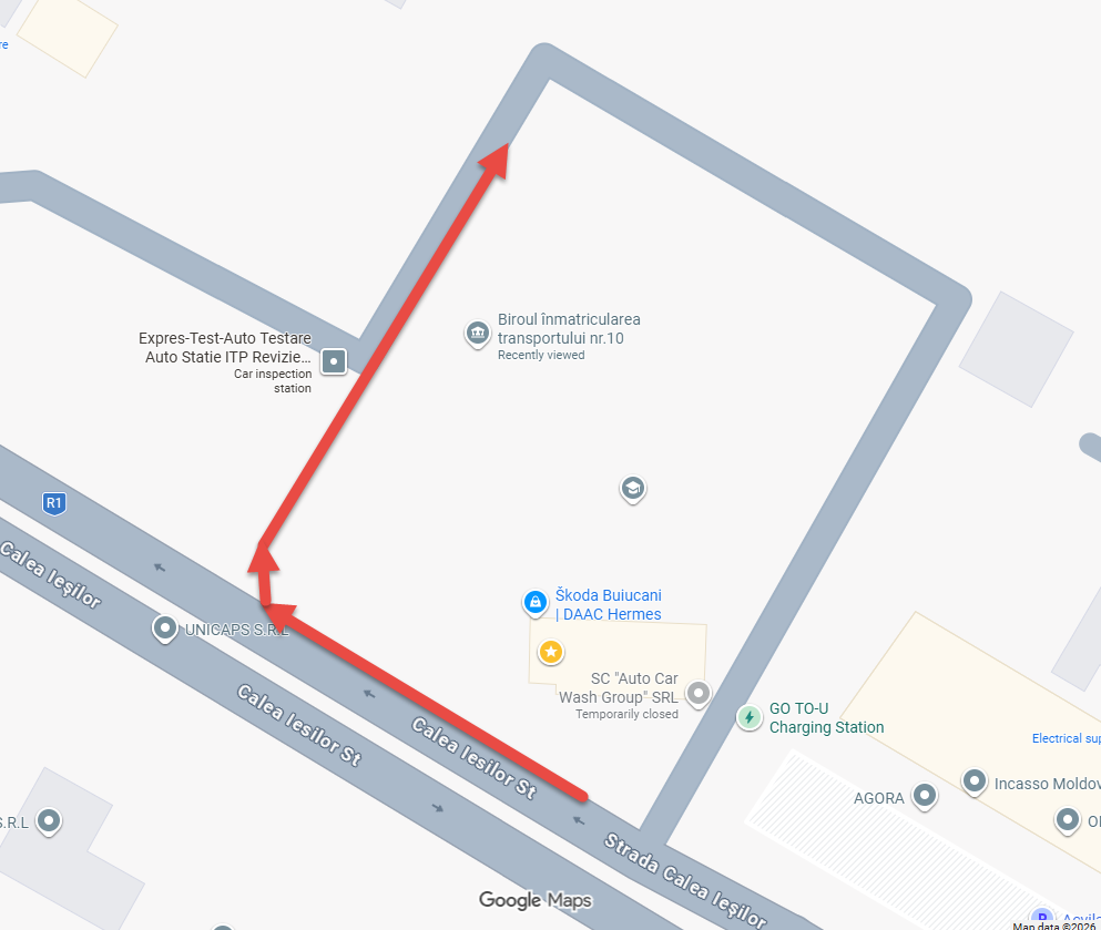 Calea de acces SERVICE AUTO DAAC HERMES din str. Calea Iesilor 14