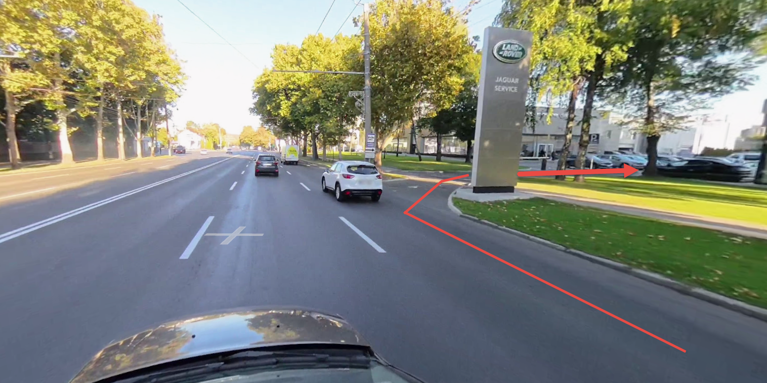 Calea de acces SERVICE AUTO DAAC HERMES din str. Calea Iesilor 14